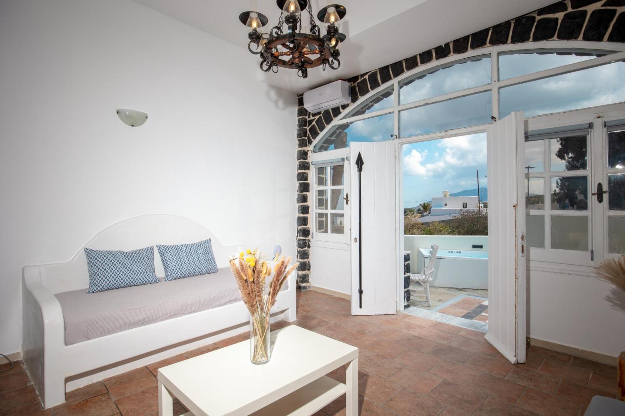 Dawn Suites Santorini Vourvoúlos 部屋 写真